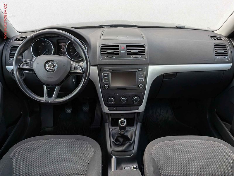 Škoda Yeti (2014) 1.2 TSi, AC, TZ, temp - fotka 8 z 15
