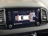 Škoda Karoq (2019) 1.6 TDI, Navi, Tempomat - náhled 16