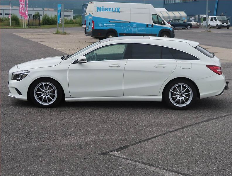 Mercedes-Benz CLA (2017) 220 4MATIC - fotka 3 z 14