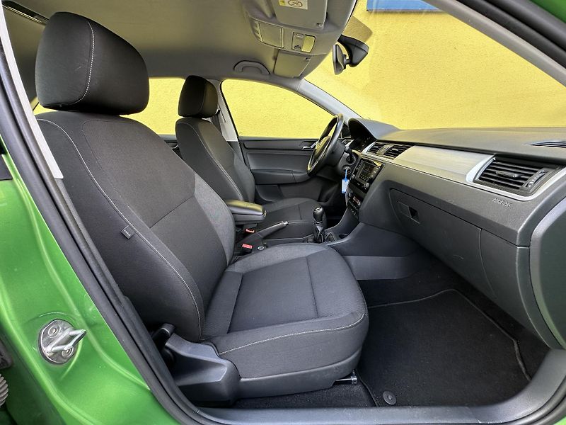 Škoda Rapid (2016) Spaceback 1.2TSI/66kW 1.Maj.  - fotka 17 z 35