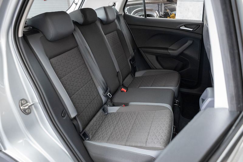 Volkswagen T-Cross TSI 81kW STYLE*KAMERA*ACC*ČR 1 - fotka 12 z 39