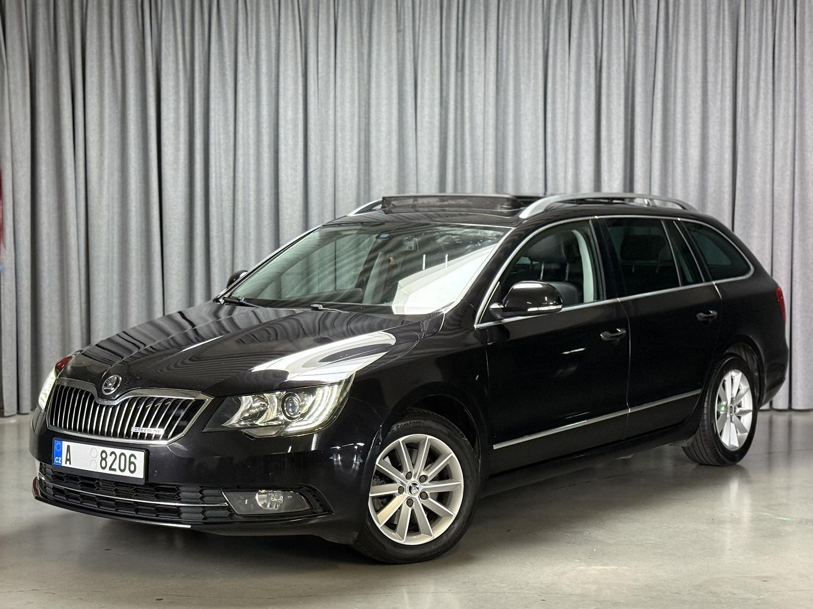 Škoda Superb  II Facelift maximální výbava