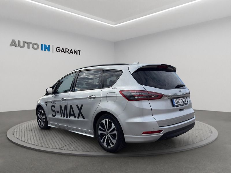 Ford S-MAX (2023) ST-LINE 2,5 Duratec Hybrid 140 - fotka 4 z 18