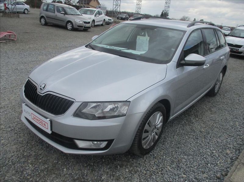 Škoda Octavia 2,0 TDI, serviska, digi klima, - fotka 3 z 49