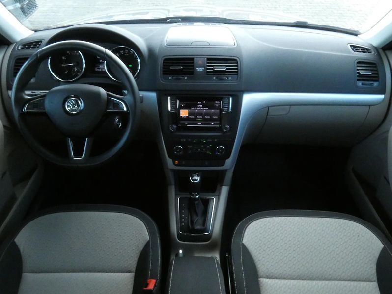 Škoda Yeti FL 4x4 AmbitionPlus 1.4 TSI /1 - fotka 16 z 30