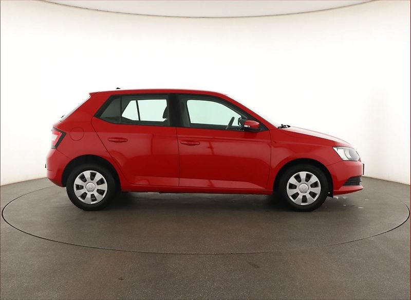 Škoda Fabia (2018) 1.0 - fotka 6 z 13