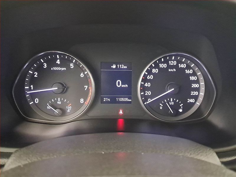 Hyundai i30 (2018) Comfort 1.4 T-GDI, Serv.kniha - fotka 11 z 16