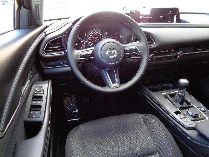 Mazda CX-30 (2026) 2,5 140 PS, Center-line, AKCE! - fotka 17 z 23