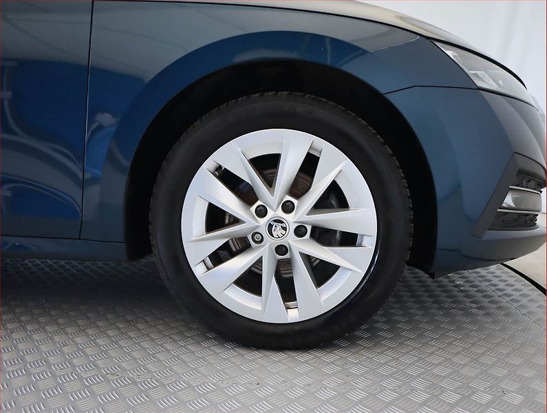 Škoda Octavia (2022) Style 2.0 TDI, Serv.kniha - fotka 15 z 25