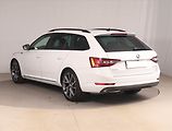 Škoda Superb (2017) Sportline 2.0 TSI, Automat - náhled 3