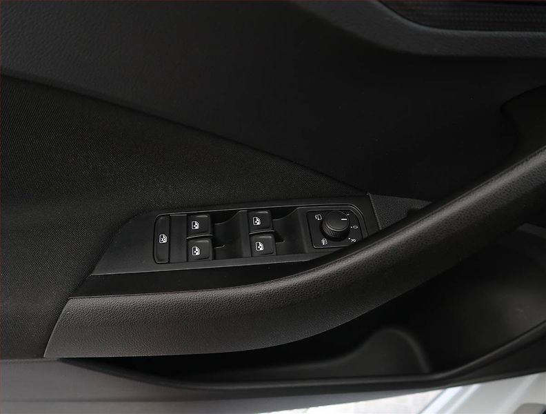 Škoda Kamiq (2023) Monte Carlo 1.5 TSI - fotka 26 z 26