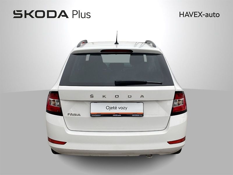 Škoda Fabia (2022) Combi 1.0 TSI Ambition Plus - fotka 30 z 30