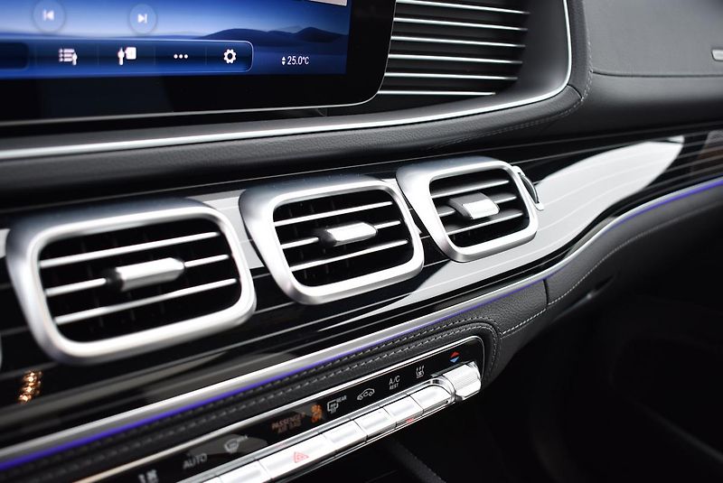 Mercedes-Benz GLE 450d 4M AMG - fotka 39 z 57