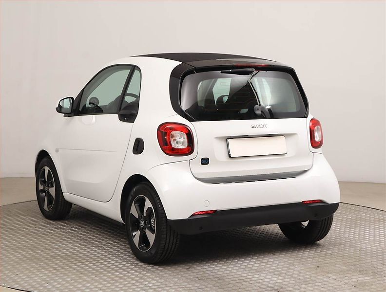 Smart Fortwo (2022) electric drive, SoH 96% - fotka 4 z 22
