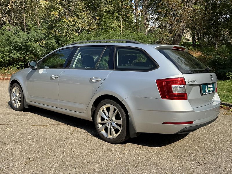 Škoda Octavia 1.5TGi původ ČR  - fotka 4 z 23