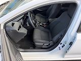Toyota Corolla Kombi 1,8i hybrid automat  - náhled 12