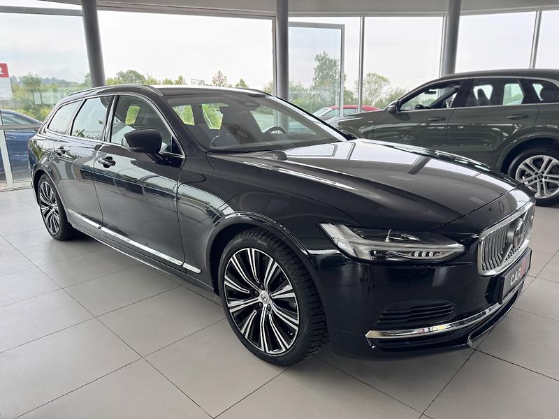 Volvo V90 T6 AWD*Recharge*KeyLess*Tažné - fotka 4 z 37