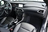 Mercedes-Benz GLA INFINITI QX30 220 CDI 4MATIC  - náhled 13