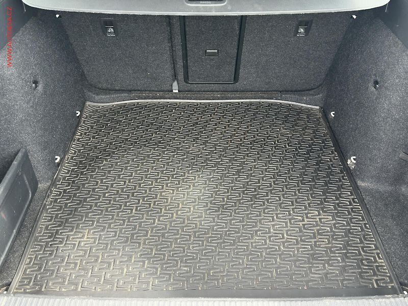 Škoda Octavia (2017) 1.0TSi, ČR, AC, tažné - fotka 7 z 16