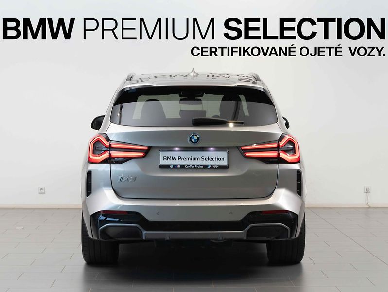 BMW iX3 M Sport - fotka 3 z 23