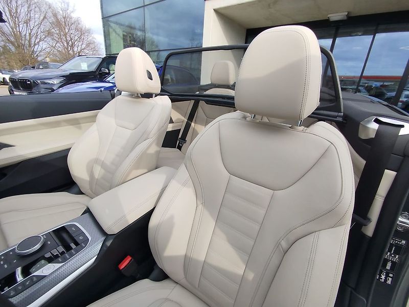 BMW Řada 4 M440i xDrive Cabrio TOP - fotka 27 z 43