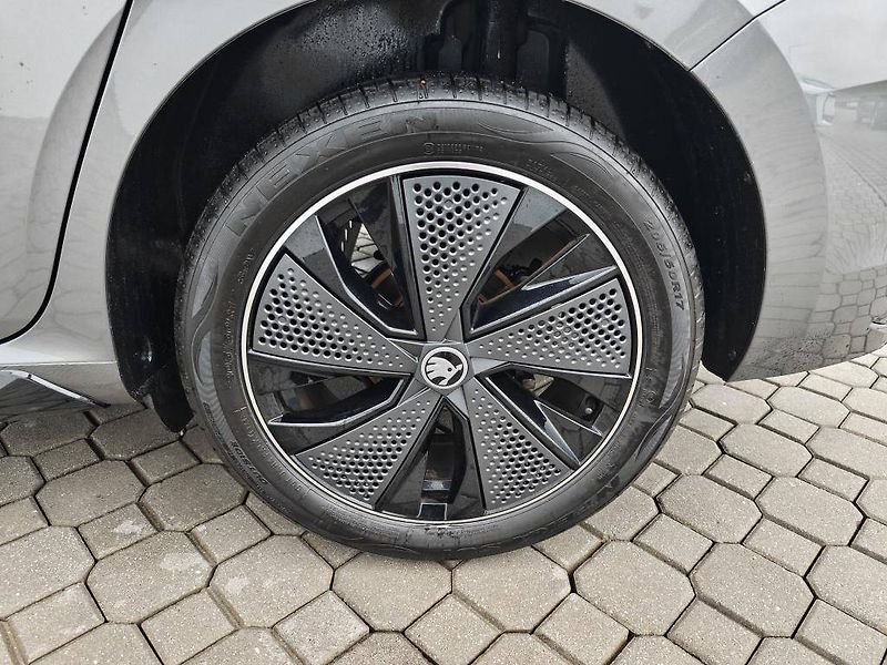 Škoda Scala Monte Carlo 7DSG 1,5TSI - fotka 22 z 24