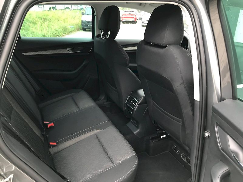 Škoda Karoq (2025) Top Selec 110/1.5 A7F - fotka 13 z 28