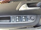 Peugeot 208 e, navigace, SOH 95% - náhled 10