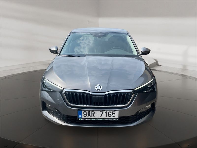 Škoda Scala 1,5 TSI 110 Style AT - fotka 2 z 11