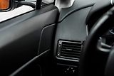 Aston Martin V8 Vantage - náhled 13