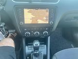 Škoda Octavia 2.0TDI 110KW,SCOUT,4x4,DSG,KůŽ - náhled 36