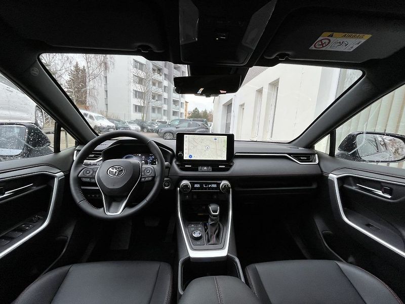 Toyota RAV4 2.5 PHEV Selection - fotka 32 z 33