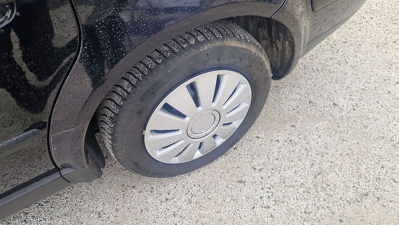 Volkswagen Passat 2,0 TDI - fotka 9 z 9