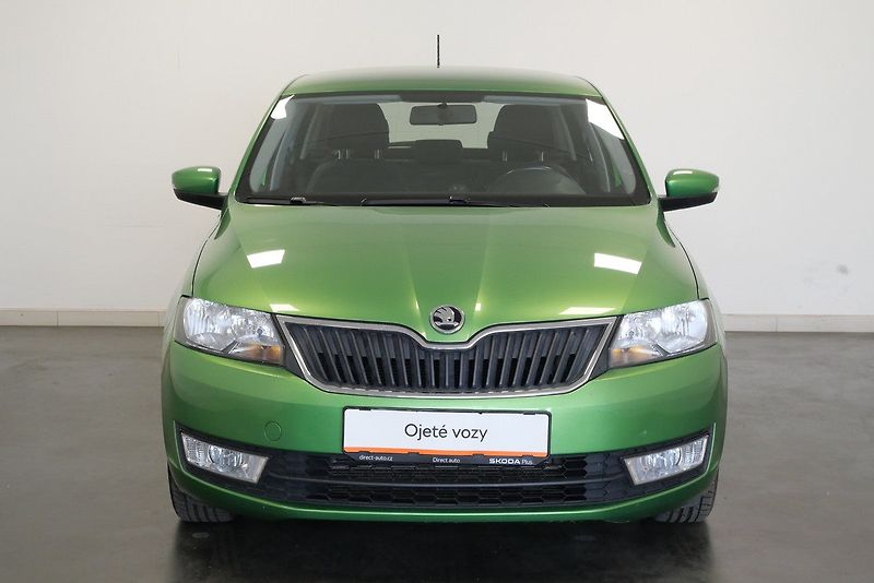 Škoda Rapid - fotka 4 z 21
