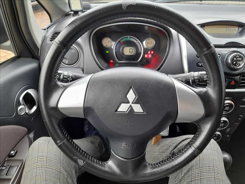 Mitsubishi Ostatní I-MIEV SOH 82,6 - fotka 13 z 15
