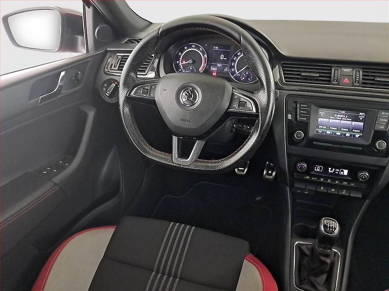 Škoda Rapid (2016) Spaceback 1.2 TSI, ČR,1.maj - fotka 7 z 18
