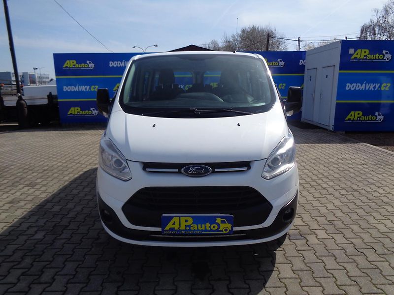 Ford Transit Custom 2,0 TDCI  L1H1 8MÍST BUS KLIMA - fotka 7 z 41