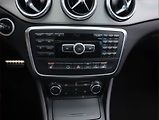 Mercedes-Benz CLA (2013) AMG Paket 180, Automat, Kůže - náhled 12