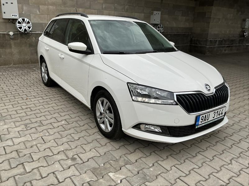 Škoda Fabia 1,0 Aut.klima Tempomat - fotka 4 z 25