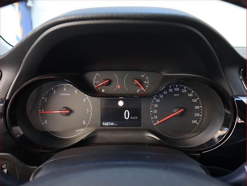 Opel Corsa (2020) 1.2 Turbo, Serv.kniha - fotka 11 z 17