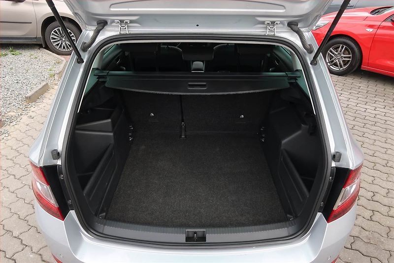 Škoda Fabia (2021) Style Plus 1.0 TSI, Serv.kniha - fotka 13 z 16