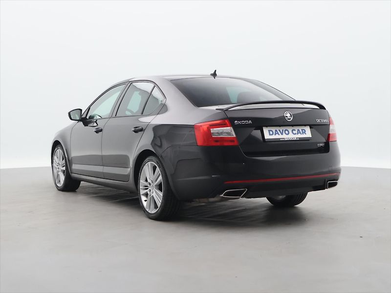 Škoda Octavia 2,0 TDI 135kW RS Xenon Navi - fotka 5 z 30