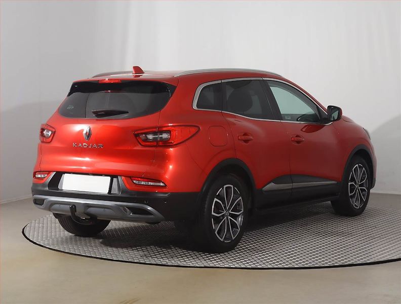 Renault Kadjar (2019) 1.3 TCe, Automat, Kůže, Navi - fotka 5 z 17