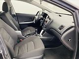 Kia Ceed 1,4 CVVT 73 kW Klima 1. maj.ČR - náhled 8