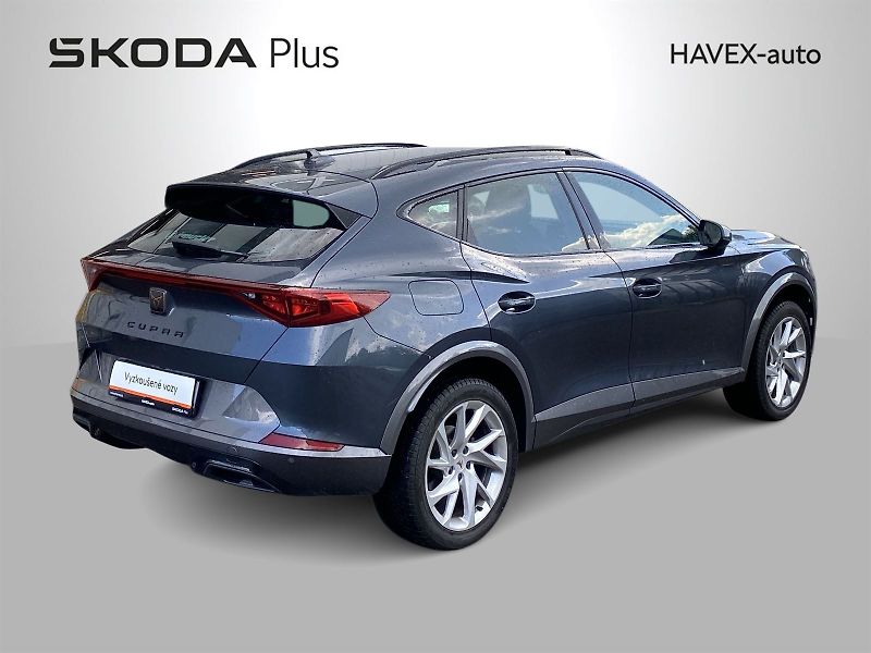 Cupra Formentor (2024) 1.5 TSI DSG - fotka 2 z 33