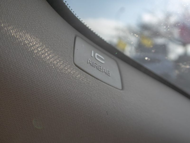Volvo XC60 (2011) ČR 2.0D 120KW – TAŽNÝ - fotka 33 z 54