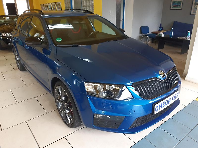 Škoda Octavia RS 2.0 TDI COMBI NAVI - fotka 1 z 28