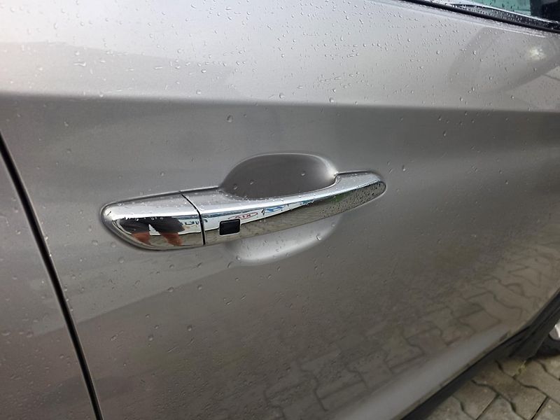 Hyundai Tucson (2016) 1.7-1MAJ.-TOP STAV-NAVI-KAMERA - fotka 12 z 12