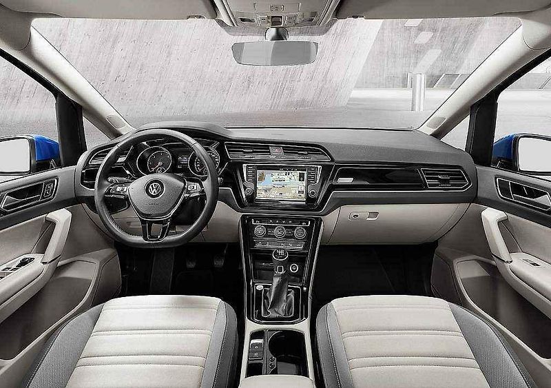 Volkswagen Touran.