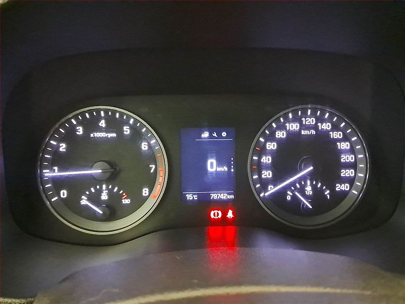 Hyundai Tucson (2017) 1.6 GDI, Serv.kniha - fotka 11 z 16